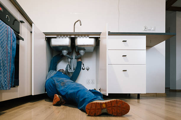 Professional Leak Detection technician working in Newmanstown, PA
